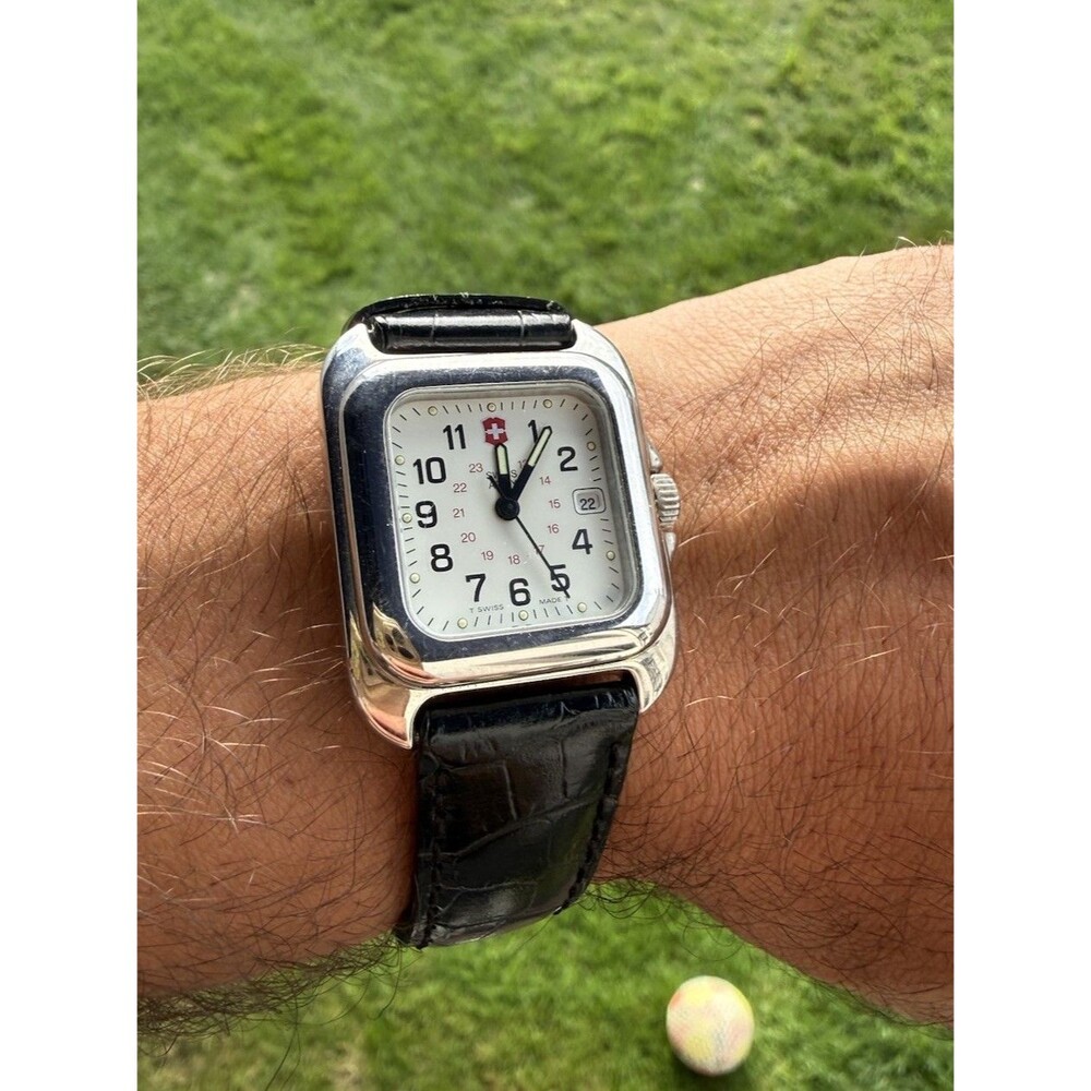 Swiss Army Watch. Men’s Tank Style With Date AS-IS
